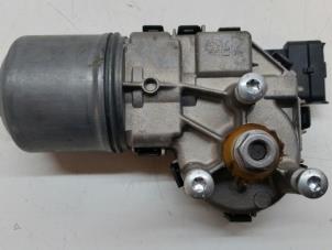 Gebruikte Ruitenwissermotor voor Dacia Duster (HS) 1.5 dCi 4x4 Prijs € 44,00 Margeregeling aangeboden door Autorec. Gebr. Prins b.v.
