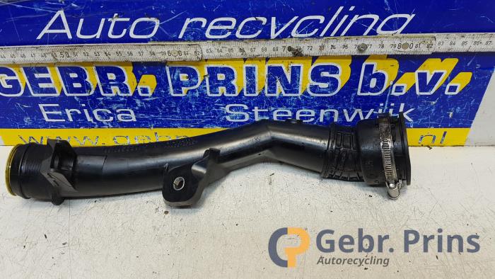 Gebruikte Turboslang Opel Crossland (X) 1.5 CDTI 100 Prijs € 25,00 Margeregeling aangeboden door Autorec. Gebr. Prins b.v.