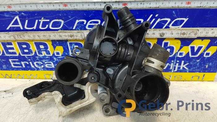 Gebruikte Waterpomp Opel Crossland (X) 1.5 CDTI 100 Prijs € 30,00 Margeregeling aangeboden door Autorec. Gebr. Prins b.v.