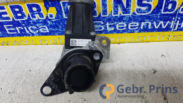 Gebruikte Uitlaat gasklep (EGR) Renault Clio IV Estate/Grandtour (7R) 1.5 Energy dCi 90 FAP Prijs € 40,00 Margeregeling aangeboden door Autorec. Gebr. Prins b.v.