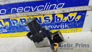 Gebruikte EGR Klep Renault Clio IV Estate/Grandtour (7R) 1.5 Energy dCi 90 FAP Prijs € 40,00 Margeregeling aangeboden door Autorec. Gebr. Prins b.v.
