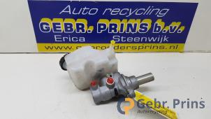 Gebruikte Hoofdremcilinder Renault Twingo III (AH) 1.0 SCe 70 12V Prijs € 30,00 Margeregeling aangeboden door Autorec. Gebr. Prins b.v.