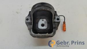 Gebruikte Motorsteun Audi A4 Avant (B8) 3.0 TDI V6 24V Quattro Prijs € 30,00 Margeregeling aangeboden door Autorec. Gebr. Prins b.v.