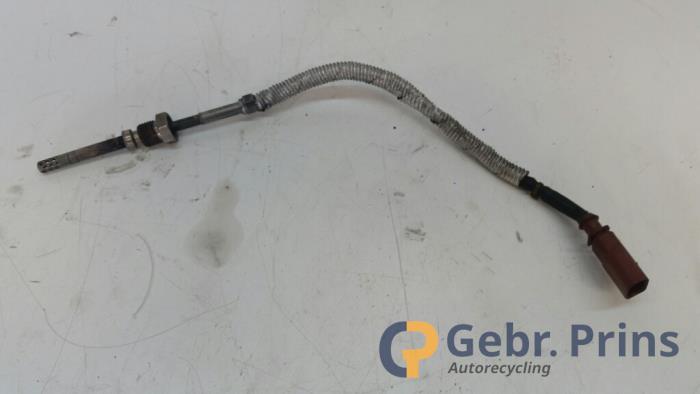 Gebruikte Uitlaat temperatuursensor Audi A4 Avant (B8) 3.0 TDI V6 24V Quattro Prijs € 10,00 Margeregeling aangeboden door Autorec. Gebr. Prins b.v.