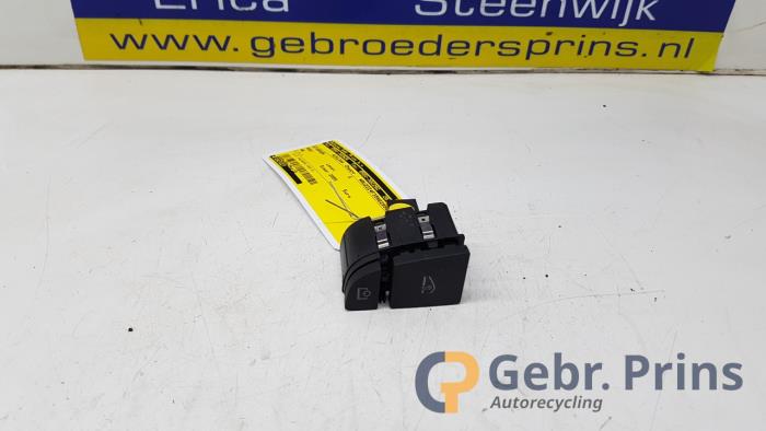 Gebruikte Diversen Audi A6 Prijs € 10,00 Margeregeling aangeboden door Autorec. Gebr. Prins b.v.