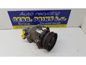 Gebruikte Aircopomp Renault Clio III (BR/CR) 1.6 16V Prijs € 40,00 Margeregeling aangeboden door Autorec. Gebr. Prins b.v.