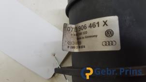 Gebruikte Luchtmassameter Volkswagen Passat 4Motion (3B3) 4.0 W8 Prijs € 20,00 Margeregeling aangeboden door Autorec. Gebr. Prins b.v.