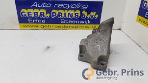 Gebruikte Motorrubber Volkswagen Passat 4Motion (3B3) 4.0 W8 Prijs € 15,00 Margeregeling aangeboden door Autorec. Gebr. Prins b.v.