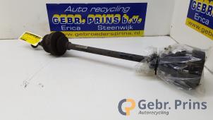 Gebruikte Steekas links-achter Volkswagen Passat 4Motion (3B3) 4.0 W8 Prijs € 40,00 Margeregeling aangeboden door Autorec. Gebr. Prins b.v.