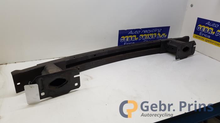 Bumperframe achter van een Ford Mondeo V Wagon 1.6 TDCi 16V 2015