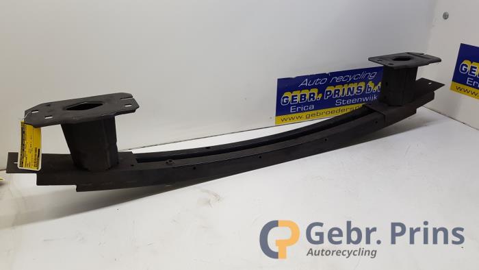 Bumperframe achter van een Ford Mondeo V Wagon 1.6 TDCi 16V 2015