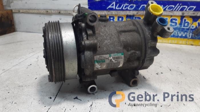 Gebruikte Aircopomp Dacia Sandero I (BS) 1.2 16V Prijs € 50,00 Margeregeling aangeboden door Autorec. Gebr. Prins b.v.