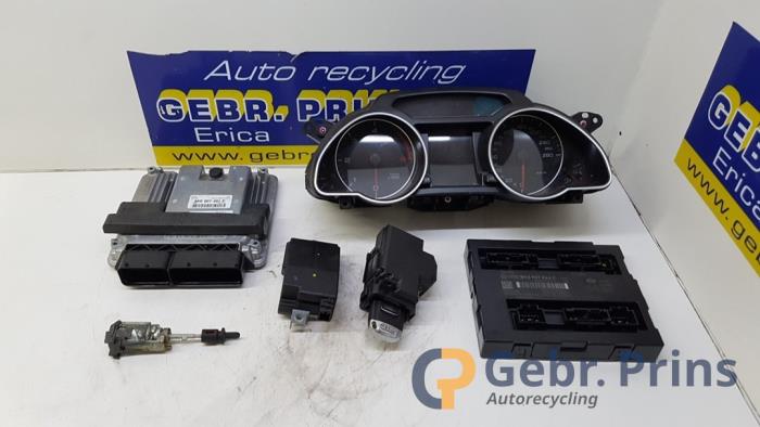 Gebruikte Kontaktslot + computer Audi A5 Quattro (B8C/S) 3.0 TDI V6 24V Prijs € 200,00 Margeregeling aangeboden door Autorec. Gebr. Prins b.v.