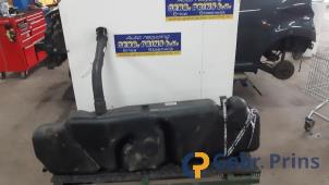 Gebruikte Brandstoftank Mercedes Sprinter 3,5t (906.73) 319 CDI, BlueTEC V6 24V Prijs € 90,75 Inclusief btw aangeboden door Autorec. Gebr. Prins b.v.