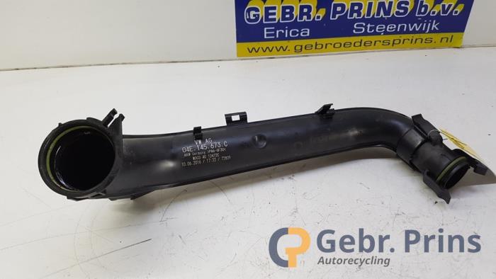 Gebruikte Intercooler Buis Audi A3 Sportback (8VA/8VF) 1.2 TFSI 16V Prijs € 20,00 Margeregeling aangeboden door Autorec. Gebr. Prins b.v.