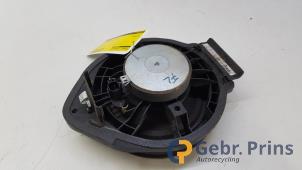 Gebruikte Luidspreker Opel Insignia 1.6 SIDI Eco Turbo 16V Prijs € 15,00 Margeregeling aangeboden door Autorec. Gebr. Prins b.v.