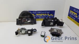 Gebruikte Kontaktslot + computer Suzuki Alto 1.0 12V Prijs € 125,00 Margeregeling aangeboden door Autorec. Gebr. Prins b.v.