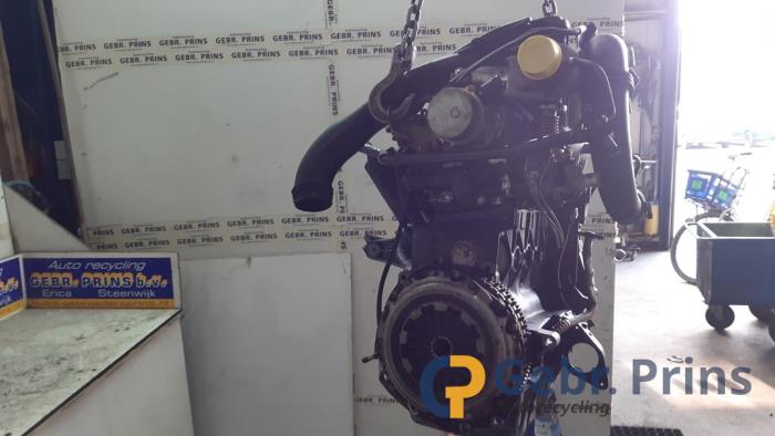 Gebruikte Motor Renault Scénic I (JA) 1.9 dCi Prijs € 350,00 Margeregeling aangeboden door Autorec. Gebr. Prins b.v.