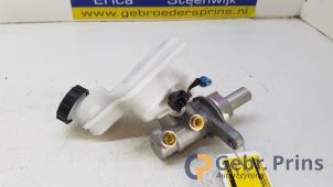 Gebruikte Hoofdremcilinder Ford Fiesta 7 1.0 EcoBoost 12V Prijs € 30,00 Margeregeling aangeboden door Autorec. Gebr. Prins b.v.