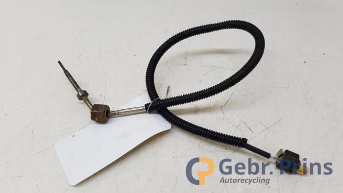 Gebruikte Uitlaat temperatuursensor Mercedes Sprinter 3,5t (906.73) 319 CDI, BlueTEC V6 24V Prijs € 24,20 Inclusief btw aangeboden door Autorec. Gebr. Prins b.v.