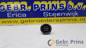 Gebruikte Start/Stop schakelaar Peugeot 508 SW (F4/FC/FJ/FR) 1.5 BlueHDi 130 Prijs € 20,00 Margeregeling aangeboden door Autorec. Gebr. Prins b.v.