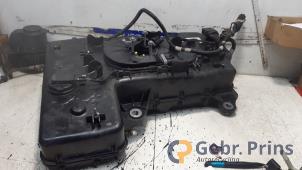 Gebruikte Adblue tank Volkswagen Transporter/Caravelle T6 2.0 TDI 204 Prijs € 150,00 Margeregeling aangeboden door Autorec. Gebr. Prins b.v.