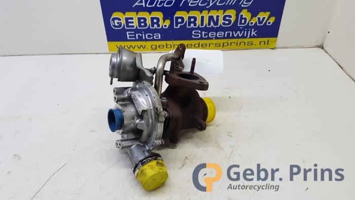 Gebruikte G-lader Renault Clio IV (5R) 1.5 dCi 90 FAP Prijs € 100,00 Margeregeling aangeboden door Autorec. Gebr. Prins b.v.