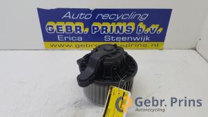 Gebruikte Kachel Ventilatiemotor Hyundai iX35 (LM) 2.0 16V Prijs € 35,00 Margeregeling aangeboden door Autorec. Gebr. Prins b.v.