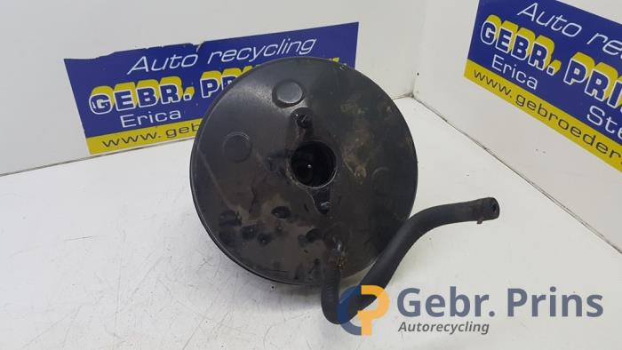 Gebruikte Rembekrachtiger Hyundai iX35 (LM) 2.0 16V Prijs € 40,00 Margeregeling aangeboden door Autorec. Gebr. Prins b.v.