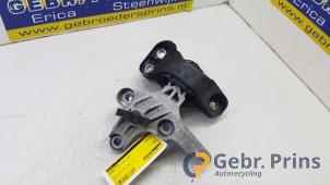 Gebruikte Motorsteun Renault Clio IV Estate/Grandtour (7R) 1.5 Energy dCi 90 FAP Prijs € 30,00 Margeregeling aangeboden door Autorec. Gebr. Prins b.v.