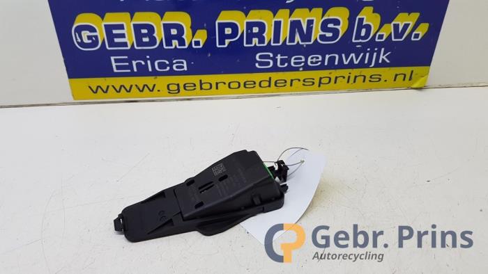 Gebruikte Regensensor Skoda Citigo 1.0 12V Prijs € 25,00 Margeregeling aangeboden door Autorec. Gebr. Prins b.v.