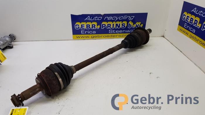Gebruikte Aandrijfas links-achter Mercedes Vito (639.6) 2.2 111 CDI 16V Prijs € 40,00 Margeregeling aangeboden door Autorec. Gebr. Prins b.v.