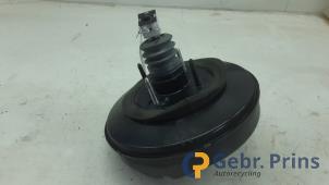 Gebruikte Rembooster Peugeot 308 (L3/L8/LB/LH/LP) 1.6 BlueHDi 120 Prijs € 50,00 Margeregeling aangeboden door Autorec. Gebr. Prins b.v.