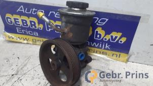 Gebruikte Servopomp Toyota Corolla Verso (R10/11) 2.2 D-4D 16V Cat Clean Power Prijs € 50,00 Margeregeling aangeboden door Autorec. Gebr. Prins b.v.