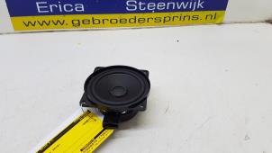 Gebruikte Speaker Skoda Superb Combi (3V5) 2.0 TDI Prijs € 20,00 Margeregeling aangeboden door Autorec. Gebr. Prins b.v.