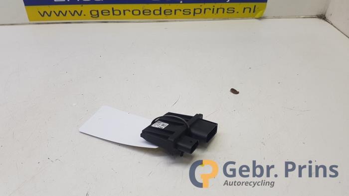 Gebruikte Adblue Computer Skoda Superb Combi (3V5) 2.0 TDI Prijs € 30,00 Margeregeling aangeboden door Autorec. Gebr. Prins b.v.