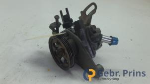 Gebruikte Pomp Servo Daihatsu Gran Move 1.6 16V Prijs € 30,00 Margeregeling aangeboden door Autorec. Gebr. Prins b.v.