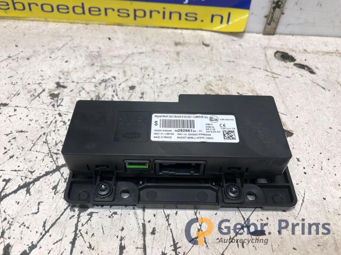 Module (diversen) van een Peugeot 208 I (CA/CC/CK/CL) 1.2 12V e-THP PureTech 110 2019
