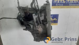 Gebruikte Versnellingsbak Renault Megane II (BM/CM) 1.6 16V Prijs € 150,00 Margeregeling aangeboden door Autorec. Gebr. Prins b.v.