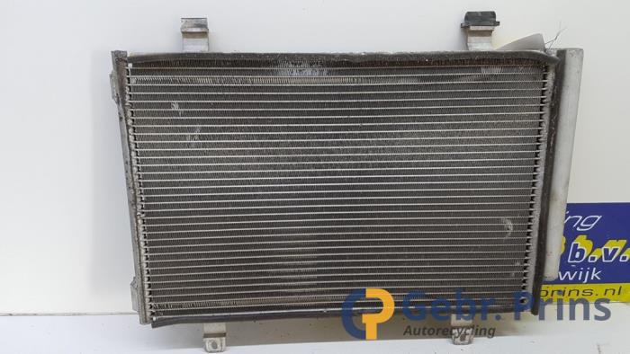 Airco Radiateur van een Opel Agila (B) 1.2 16V 2011