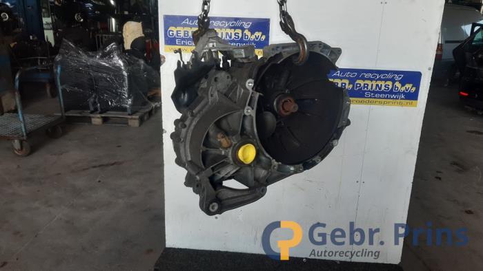 Gebruikte Versnellingsbak Ford Focus C-Max 1.8 16V Prijs € 150,00 Margeregeling aangeboden door Autorec. Gebr. Prins b.v.