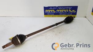 Gebruikte Aandrijfas rechts-voor Fiat Stilo (192A/B) 1.6 16V 5-Drs. Prijs € 30,00 Margeregeling aangeboden door Autorec. Gebr. Prins b.v.