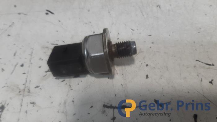 Gebruikte Druksensor Audi A4 Avant (B7) 2.7 TDI V6 24V Prijs € 20,00 Margeregeling aangeboden door Autorec. Gebr. Prins b.v.