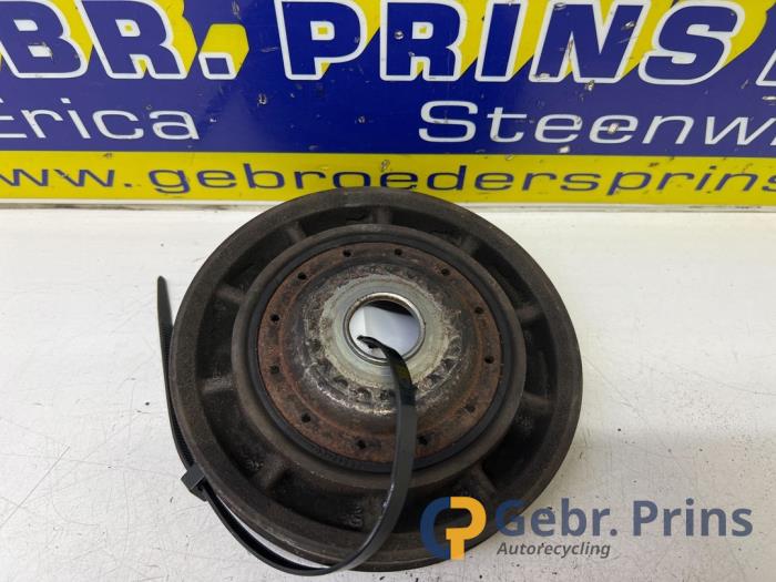 Gebruikte Poelie Krukas Renault Megane II CC (EM) 1.6 16V Prijs € 20,00 Margeregeling aangeboden door Autorec. Gebr. Prins b.v.