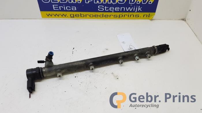 Gebruikte Galerij (Injectie) Mercedes C Combi (S203) 2.2 C-200 CDI 16V Prijs € 50,00 Margeregeling aangeboden door Autorec. Gebr. Prins b.v.