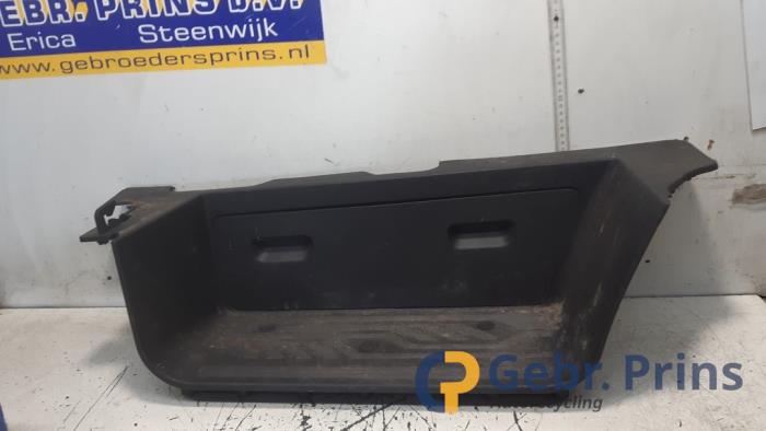 Gebruikte Treeplank rechts Ford Transit Custom 2.0 TDCi 16V Eco Blue 130 Prijs € 48,40 Inclusief btw aangeboden door Autorec. Gebr. Prins b.v.