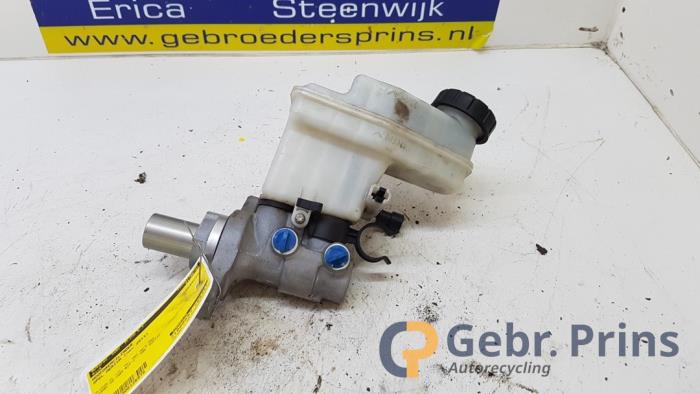 Gebruikte Hoofdremcilinder Opel Meriva (B) 1.4 Turbo 16V ecoFLEX Prijs € 25,00 Margeregeling aangeboden door Autorec. Gebr. Prins b.v.