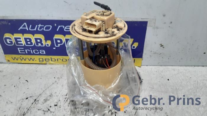 Gebruikte Tank element Pomp Alfa Romeo MiTo (955) 1.3 JTDm 16V Eco Prijs € 50,00 Margeregeling aangeboden door Autorec. Gebr. Prins b.v.