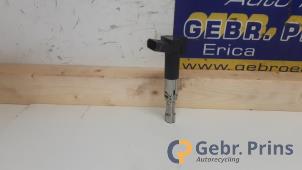 Gebruikte Pen Bobine Volkswagen Passat (3B3) 2.3 V5 20V Prijs € 10,00 Margeregeling aangeboden door Autorec. Gebr. Prins b.v.