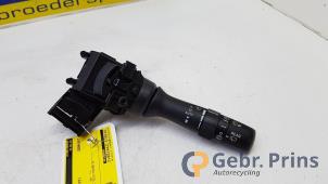 Gebruikte Ruitenwis Schakelaar Lexus CT 200h 1.8 16V Prijs € 30,00 Margeregeling aangeboden door Autorec. Gebr. Prins b.v.